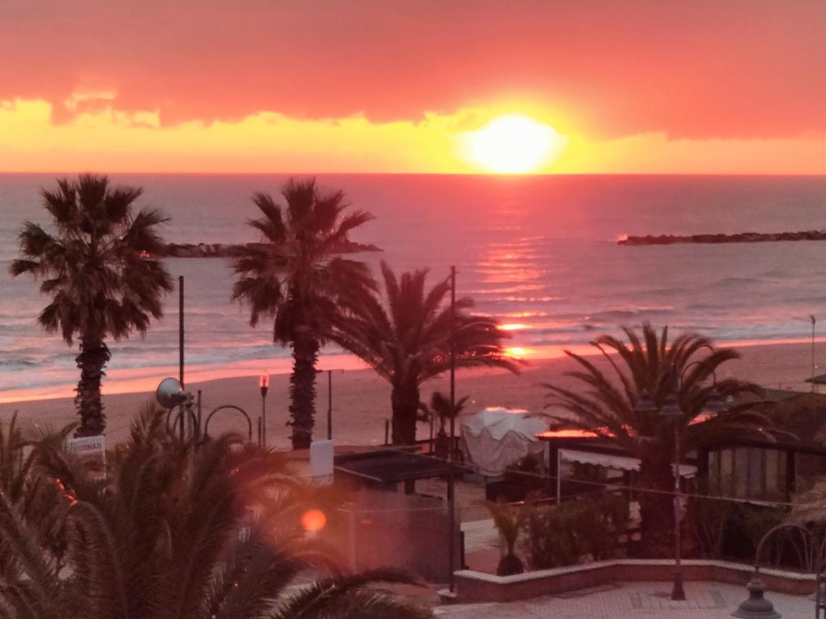 La Mouette Otel Porto San Giorgio Dış mekan fotoğraf